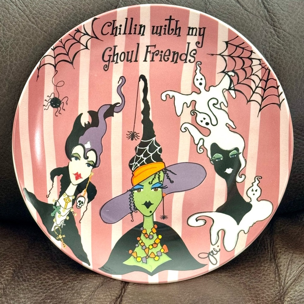 Chillin With My Ghoul Friends - Witch Trio Halloween Salad Plate